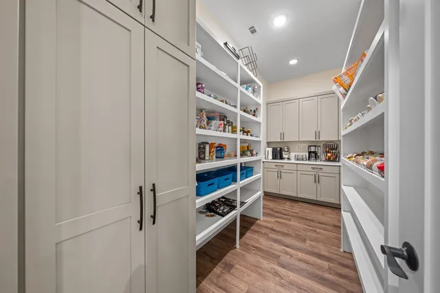 $1,750,000 | 1402 Country Side Bend, Fredericksburg, TX 78624