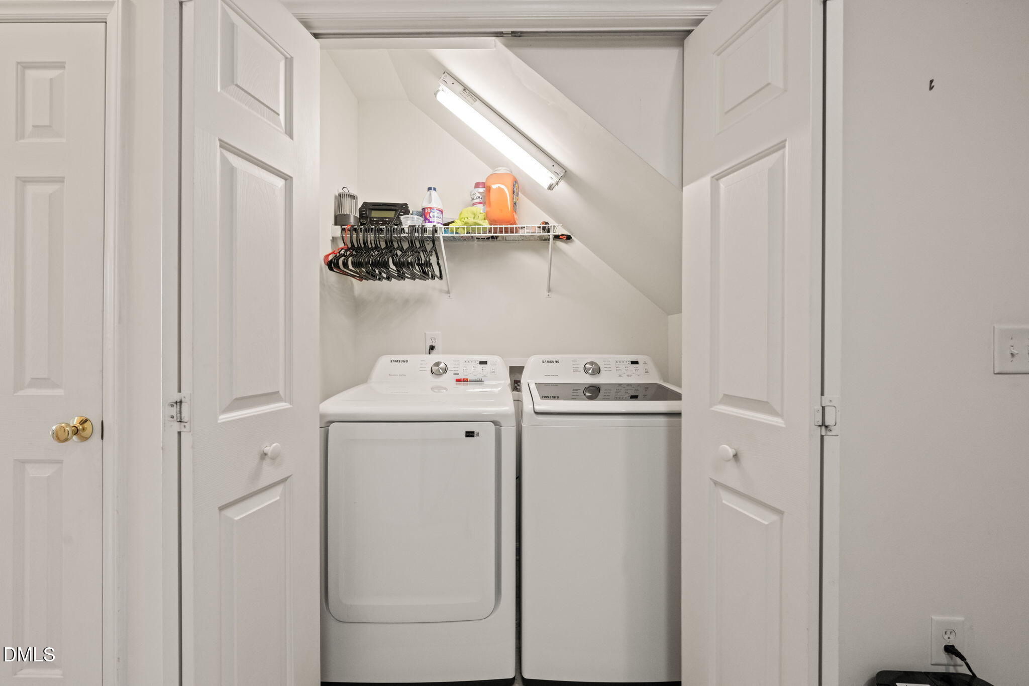 33 Signet Drive Durham, NC 27704 - Photo 12 of 28 12-web-or-mls-untitled-6