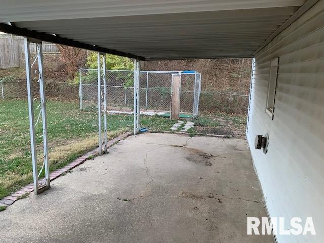 1 Bryant Lane Springfield, IL 62702 - Photo 12 of 14 Gallery Image 12