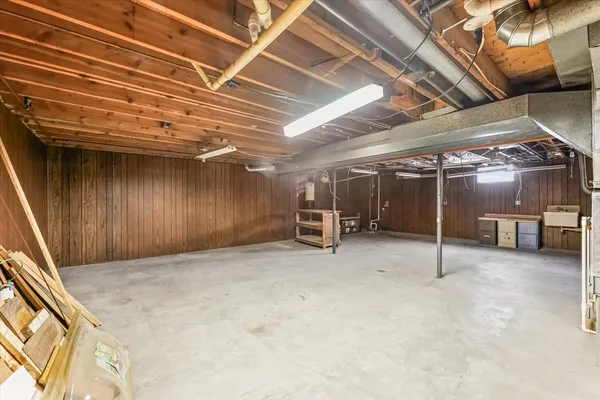 $250,000 | 510 Parker Place, Rantoul, IL 61866