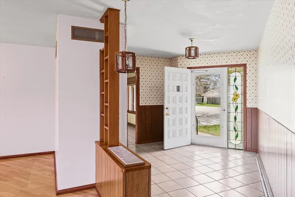 $250,000 | 510 Parker Place, Rantoul, IL 61866