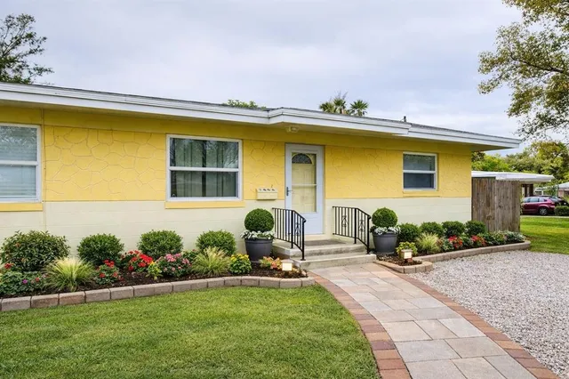 $425,000 | 7800 46th Way North, Pinellas Park, FL 33781