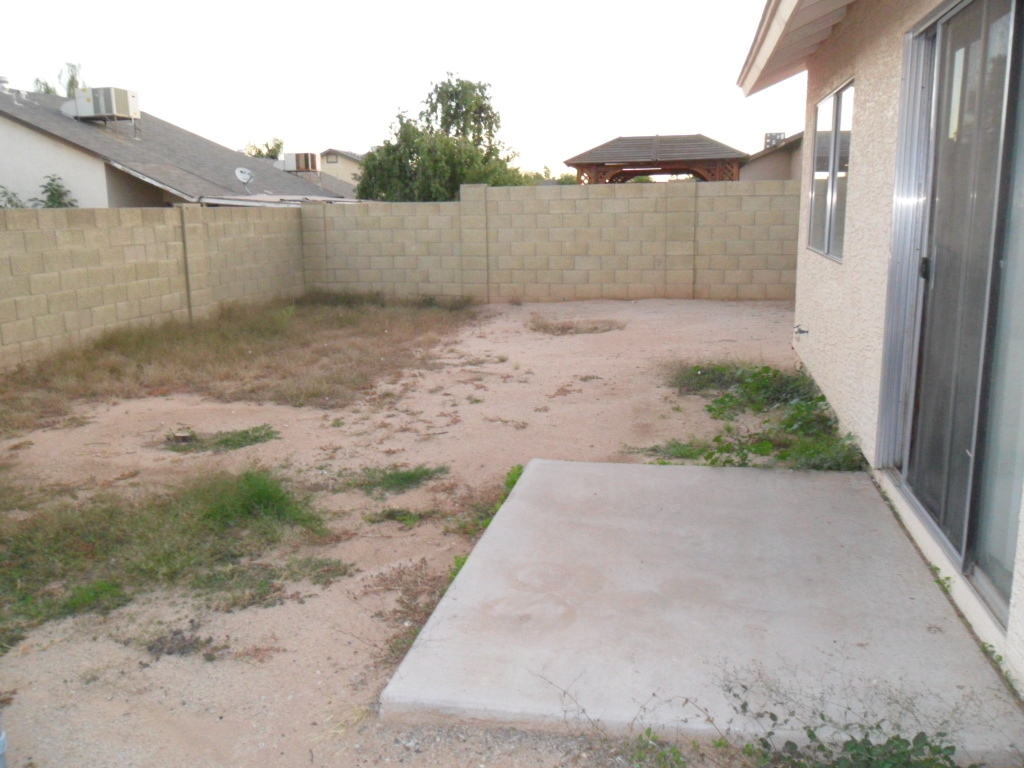1744 East Carter Road Phoenix, AZ 85042 - Photo 13 of 20 SAM_5645