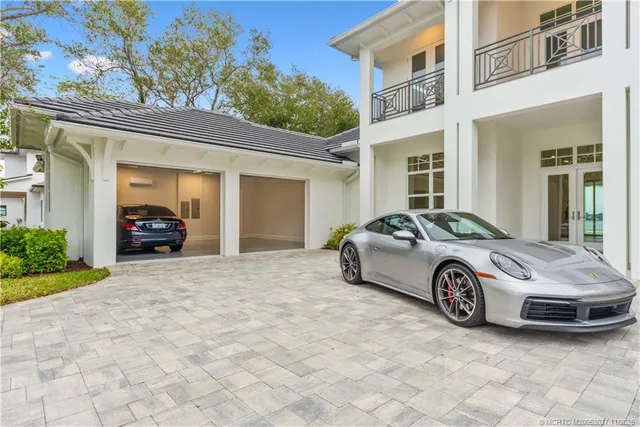 a car parked in front of a building