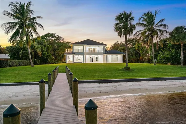 $8,999,000 | 505 Southeast St Lucie Boulevard, Stuart, FL 34996