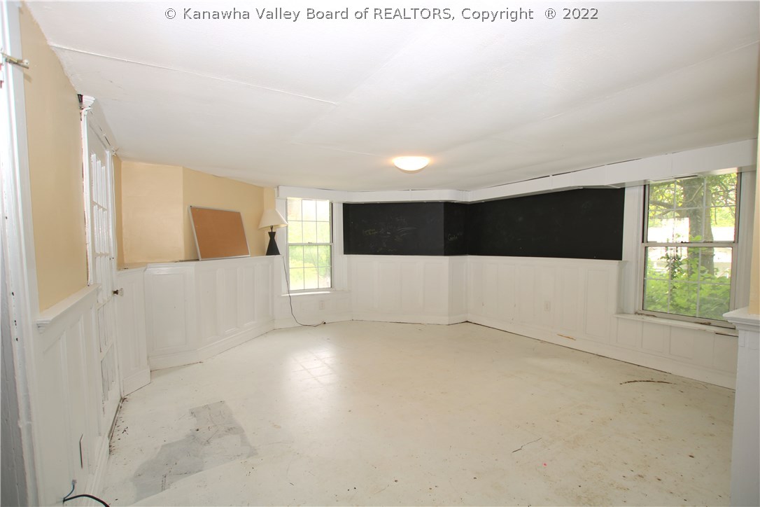 1130 Spruce Road Charleston, WV 25314 - Photo 29 of 32 Gallery Image 29