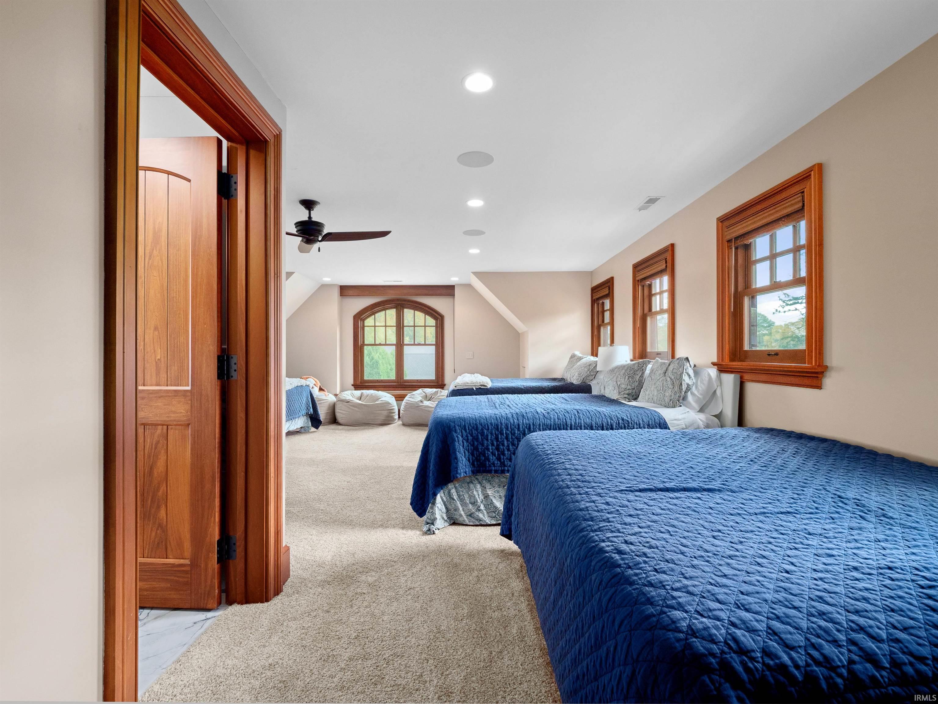 11751 East Black Point Road Syracuse, IN 46567 - Photo 33 of 50 Gallery Image 33