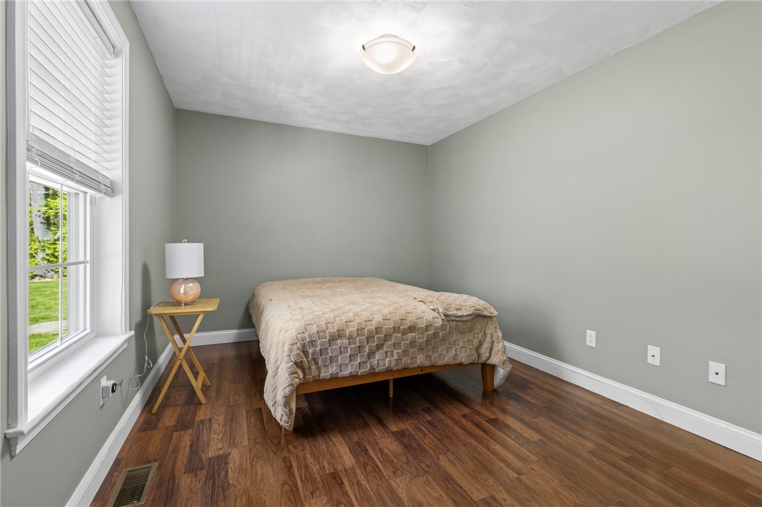 799 Chestnut Hill Road Glocester, RI 02814 - Photo 9 of 45