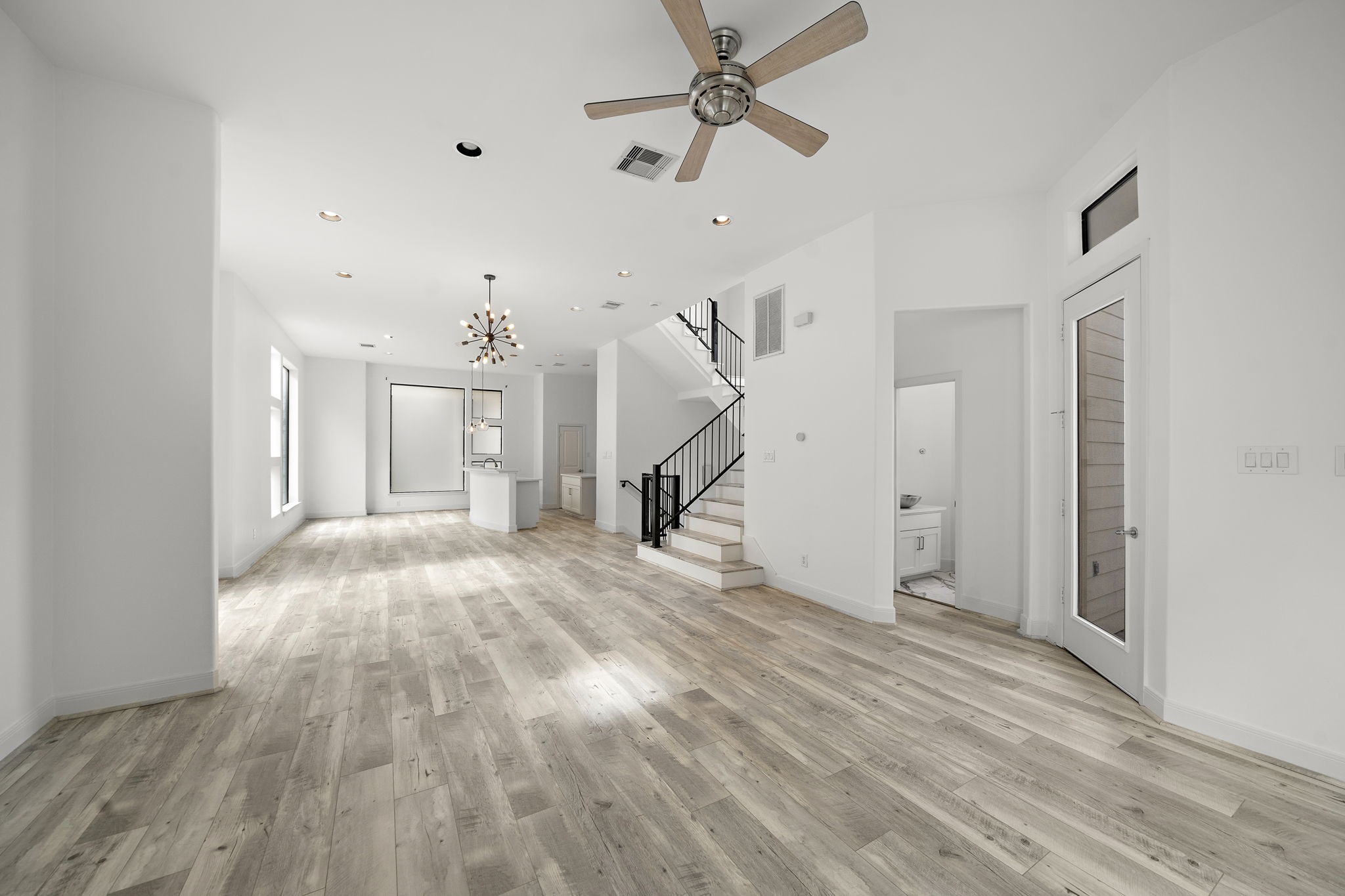 906 Reinerman Street Houston, TX 77007 - Photo 14 of 48