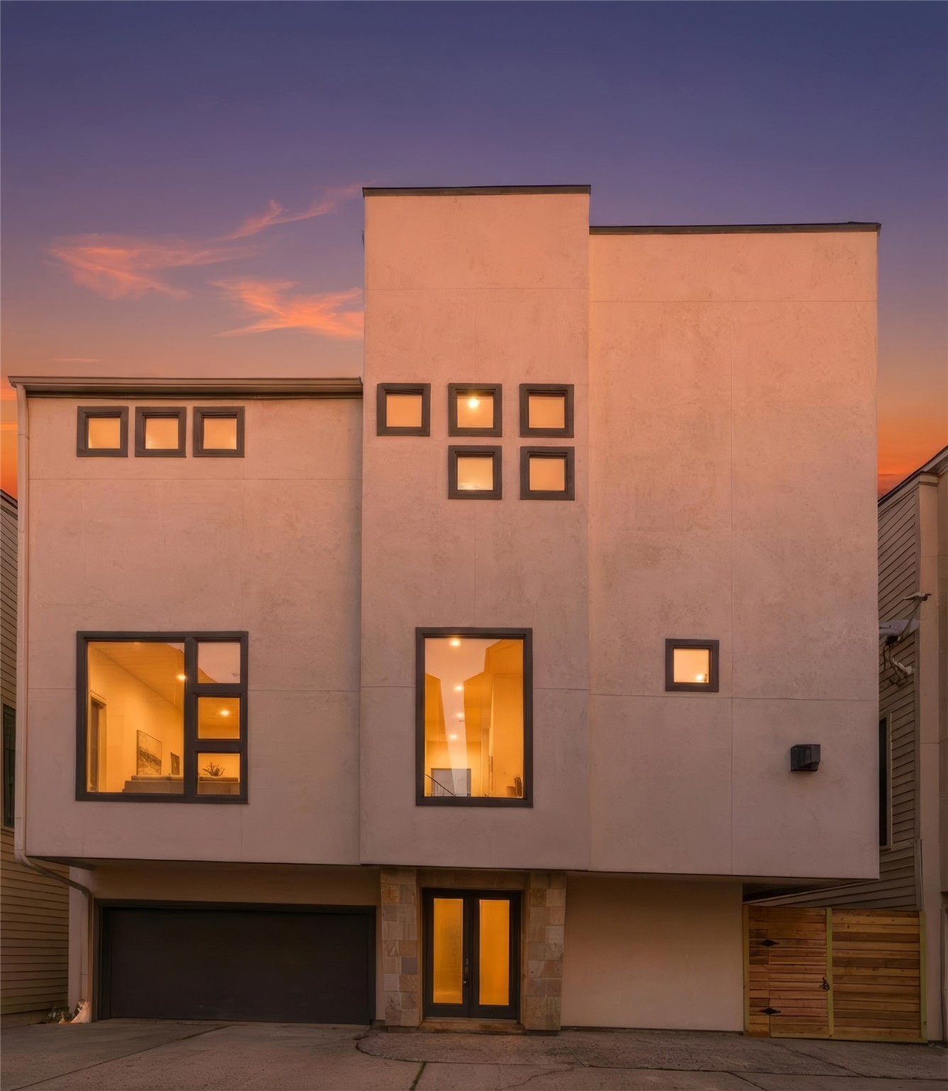 906 Reinerman Street Houston, TX 77007 - Photo 3 of 48