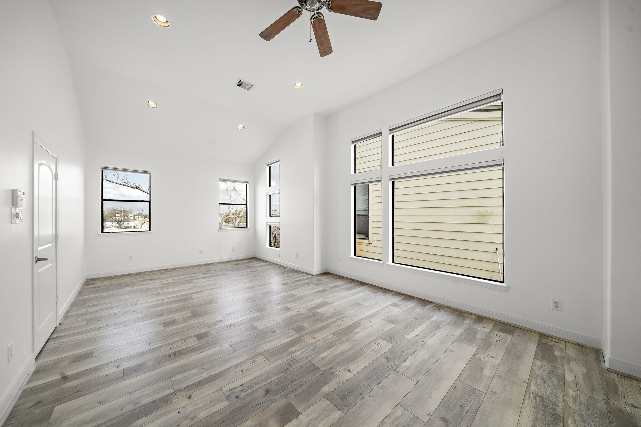 906 Reinerman Street Houston, TX 77007 - Photo 34 of 48