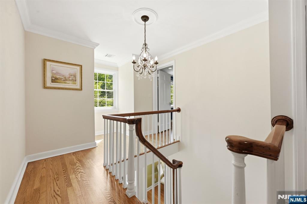 62 Fells Road Verona, NJ 07044 - Photo 19 of 48