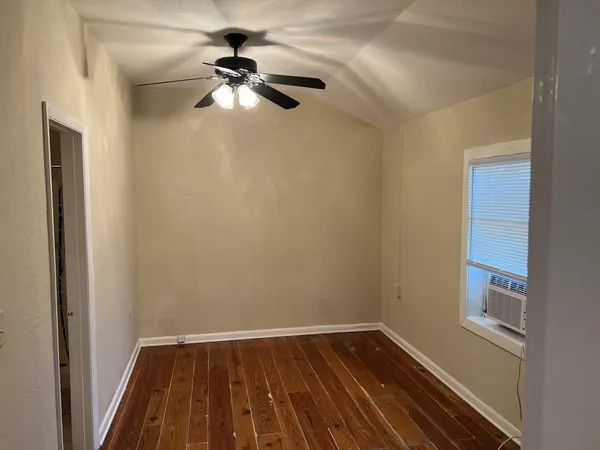 $1,900 | 29 Northeast 15th Avenue, Pompano Beach, FL 33060