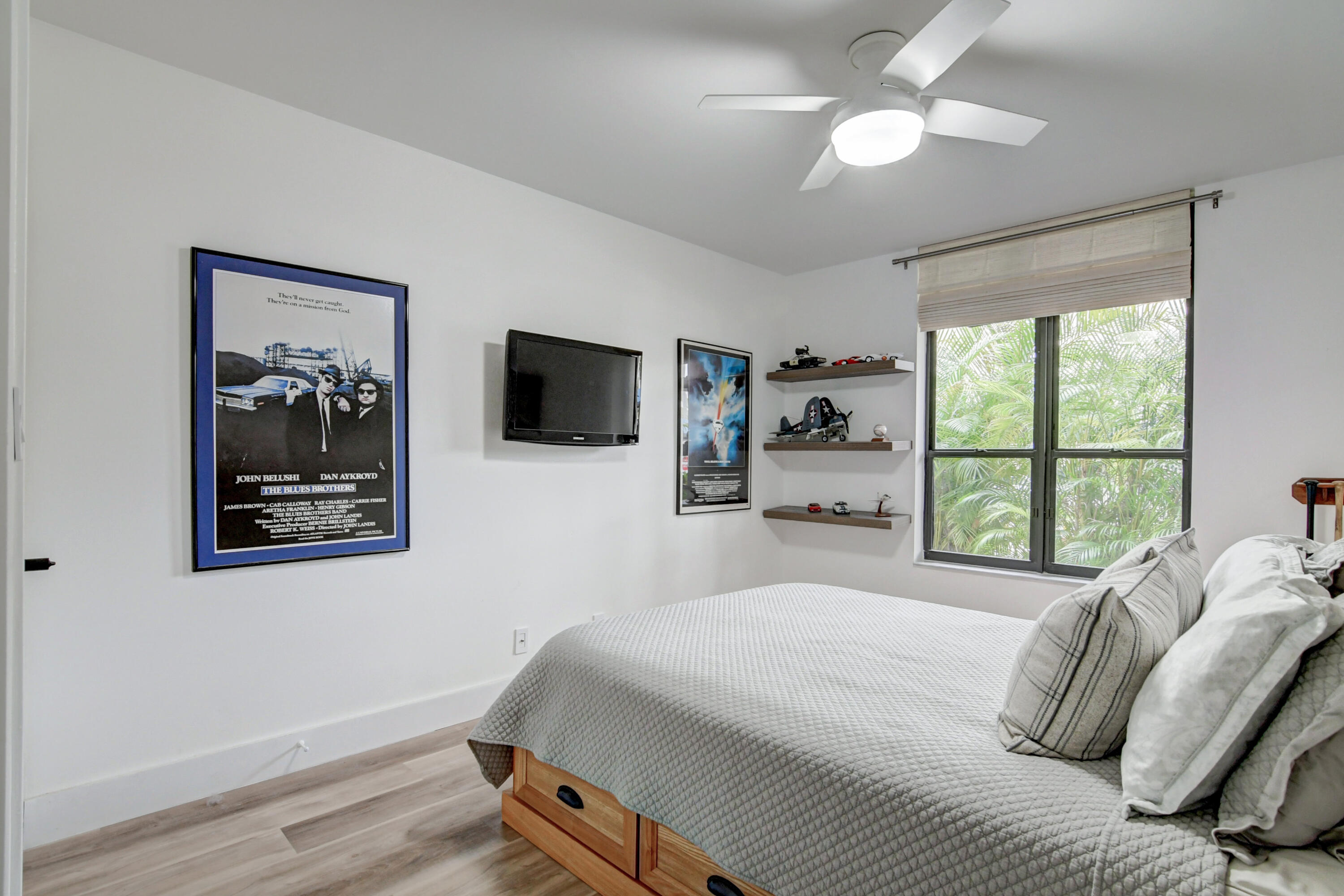 7568 Regency Lake Drive, Unit B101 Boca Raton, FL 33433 - Photo 26 of 37 2nd Bedroom