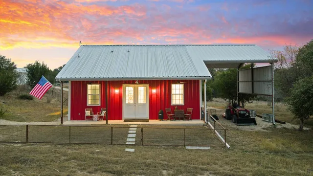 a view of outdoor space