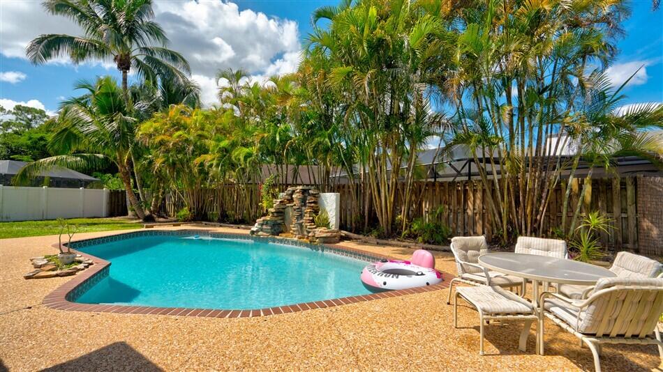 21732 Little Bear Way Boca Raton, FL 33428 - Photo 7 of 44 16