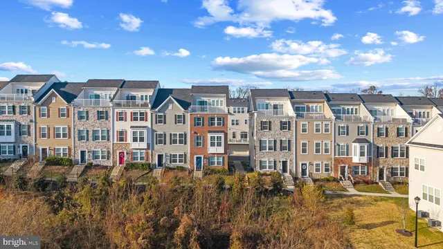 $575,000 | 7217 Barry Lane, Elkridge, MD 21075