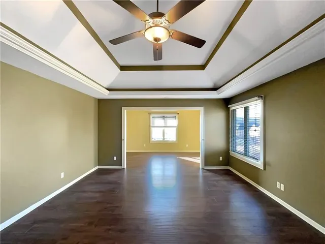 $544,000 | 2300 Northeast Silver Spring Lane, Lee's Summit, MO 64086