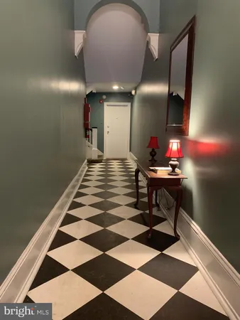 $1,995 | 1820 Pine Street, Unit 1R, Philadelphia, PA 19103