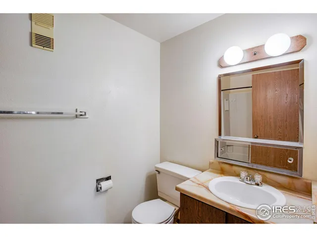 $199,900 | 925 Columbia Road, Unit 716, Fort Collins, CO 80525