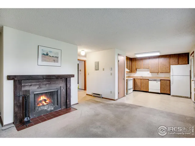 $199,900 | 925 Columbia Road, Unit 716, Fort Collins, CO 80525