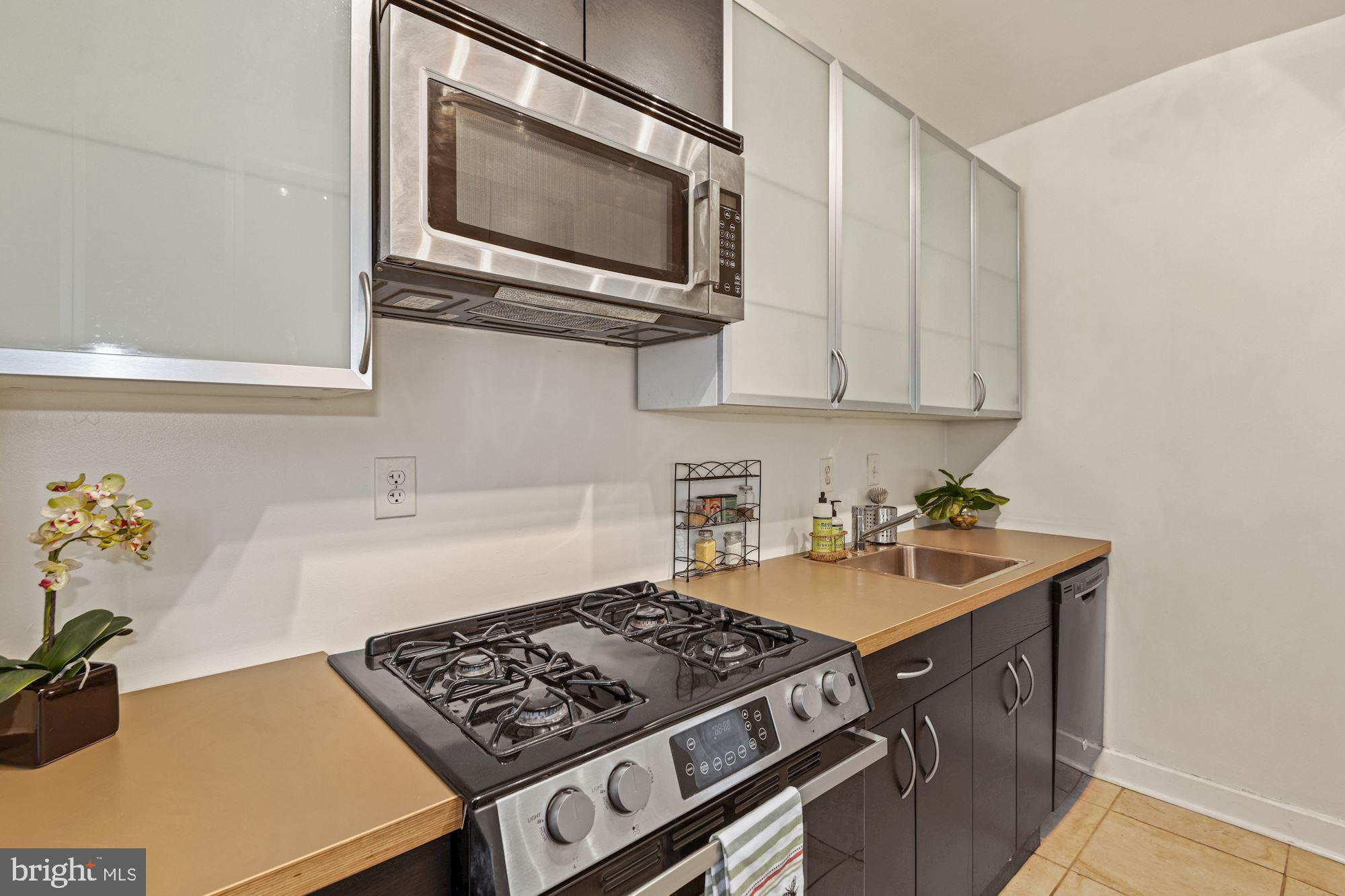 1674 Kramer Street Northeast Washington, DC 20002 - Photo 12 of 28 Kitchen