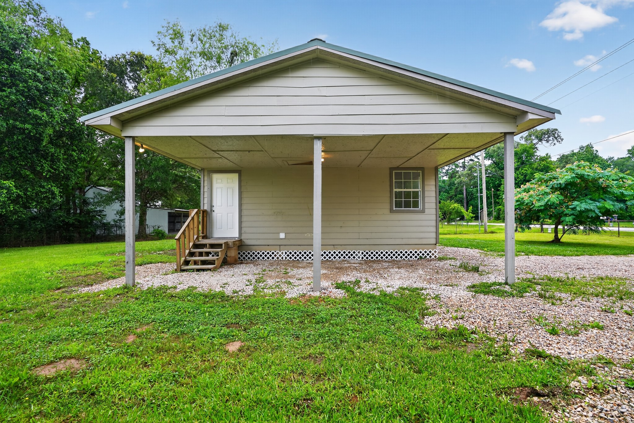 15197 Willis Waukegan Road Conroe, TX 77303 - Photo 6 of 22