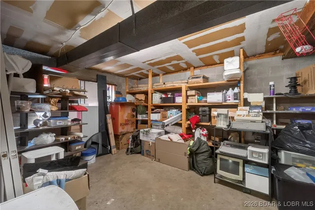 $374,500 | 2001 State Highway 42, Brumley, MO 65017