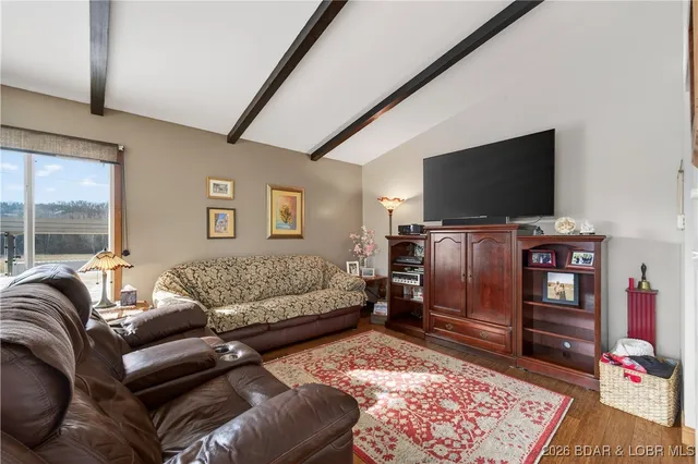 $374,500 | 2001 State Highway 42, Brumley, MO 65017