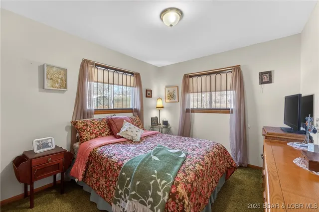 $374,500 | 2001 State Highway 42, Brumley, MO 65017