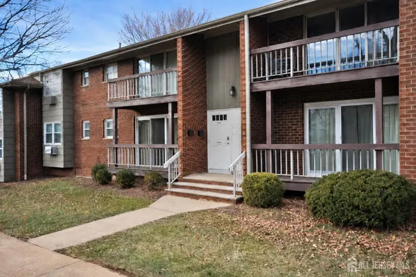 $2,500 | 18 Deanna Drive, Unit 48, Hillsborough, NJ 08844