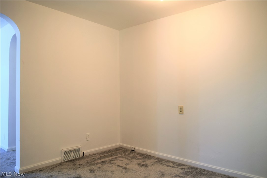 3950 Crum Road Youngstown, OH 44515 - Photo 7 of 19 Gallery Image 7