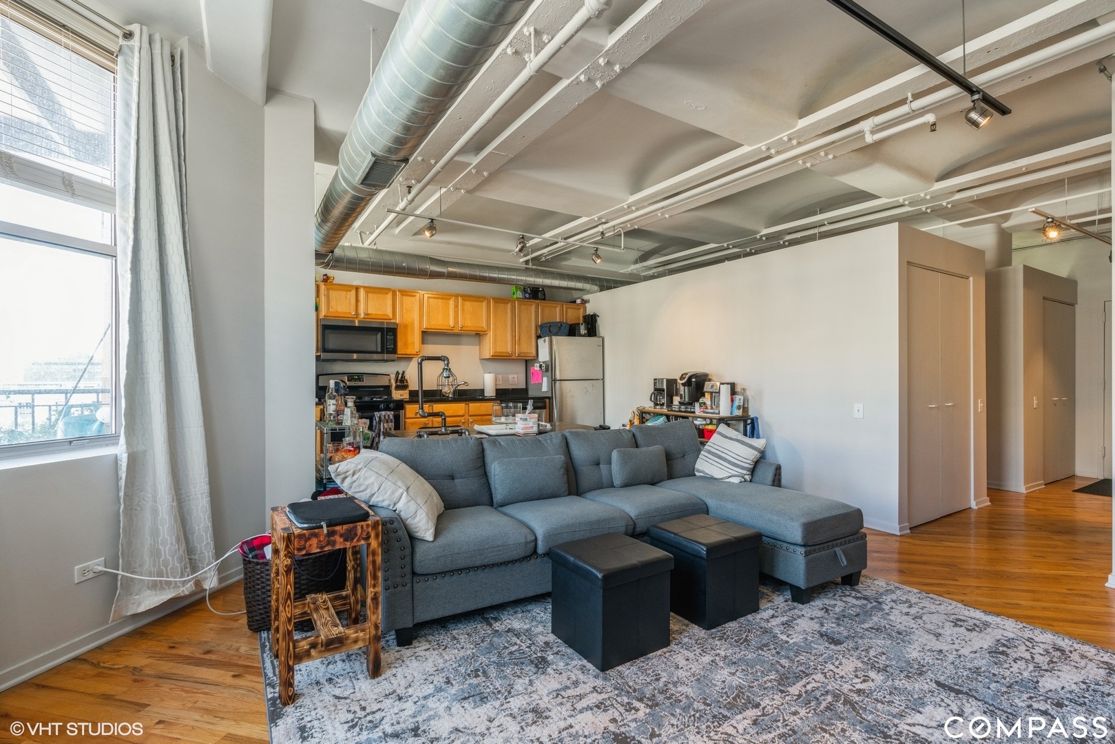 500 South Clinton Street, Unit 603 Chicago, IL 60607 - Photo 4 of 12