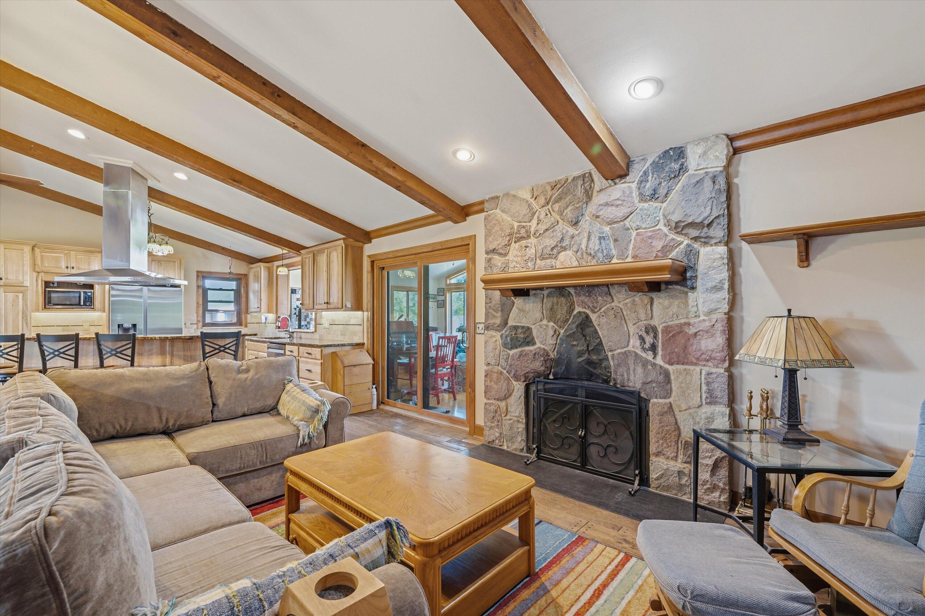 9757 Kaiser Road Saline, MI 48176 - Photo 7 of 113 52-052
