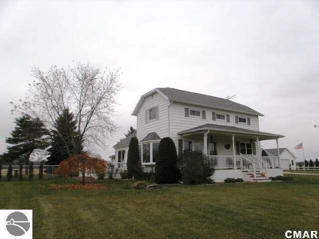 6571 North Luce Road Alma, MI 48801 - Photo 1 of 24 1772957.JPG