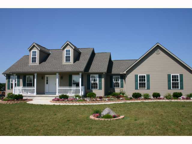 9402 Swamp Road Hebron, OH 43025 - Photo 1 of 15