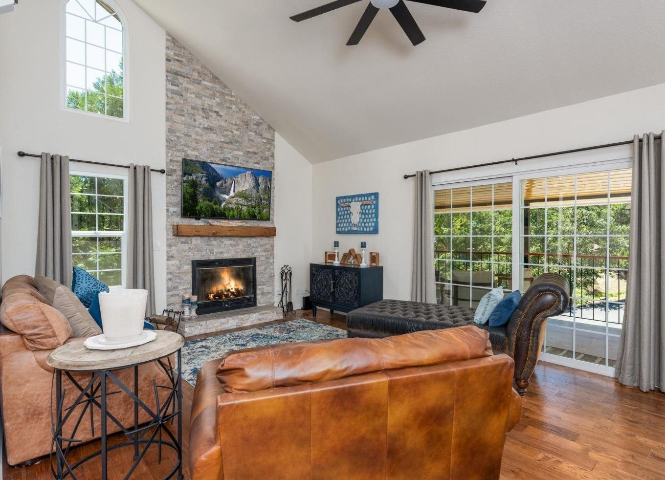40652 Saddleback Road Bass Lake, CA 93604 - Photo 1 of 27 Gallery Image 1