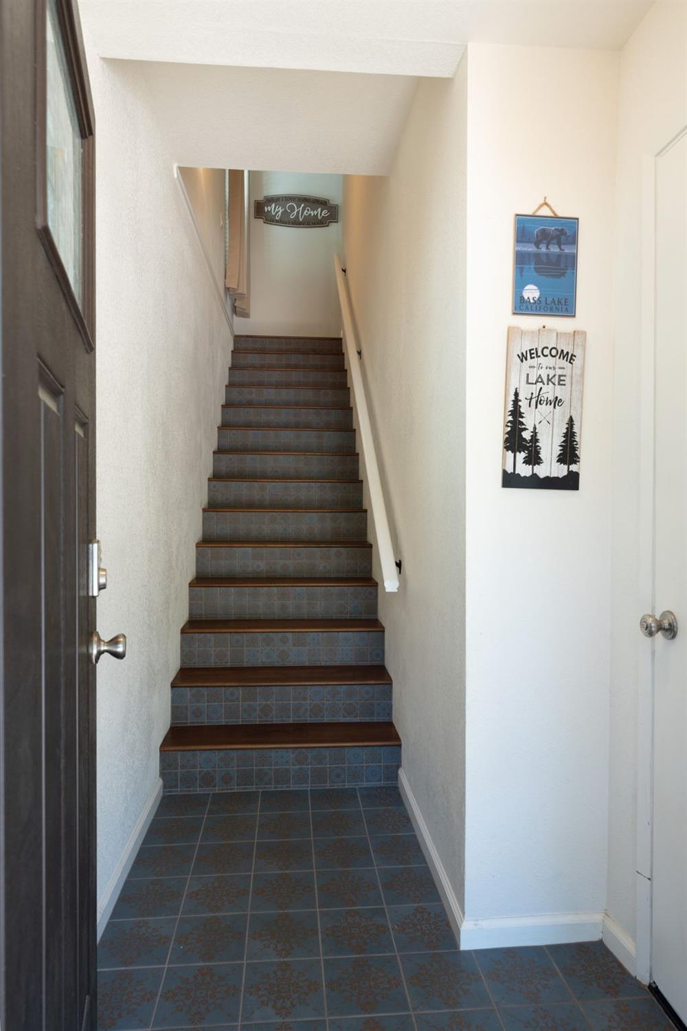 40652 Saddleback Road Bass Lake, CA 93604 - Photo 3 of 27 Gallery Image 3