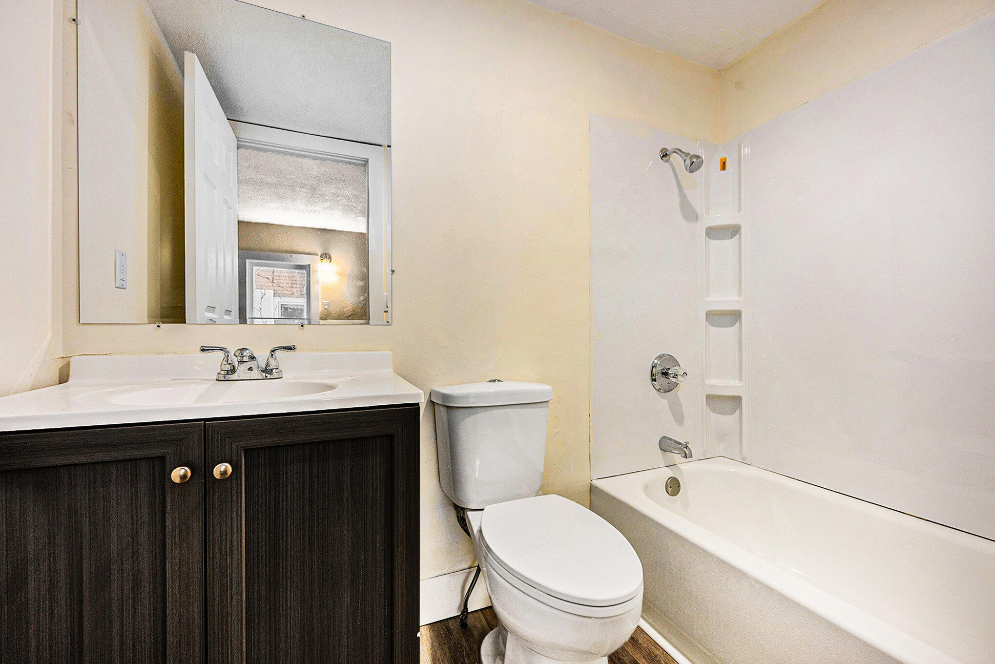 617 Elizabeth Street Kalamazoo, MI 49007 - Photo 16 of 20 016_file_611