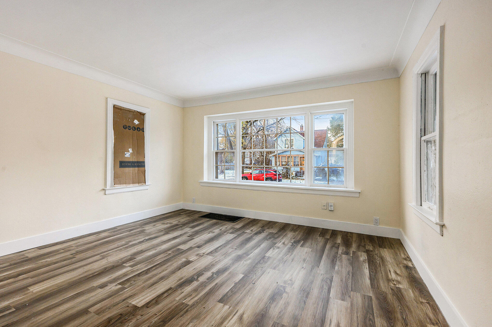 617 Elizabeth Street Kalamazoo, MI 49007 - Photo 5 of 20 005_file_222