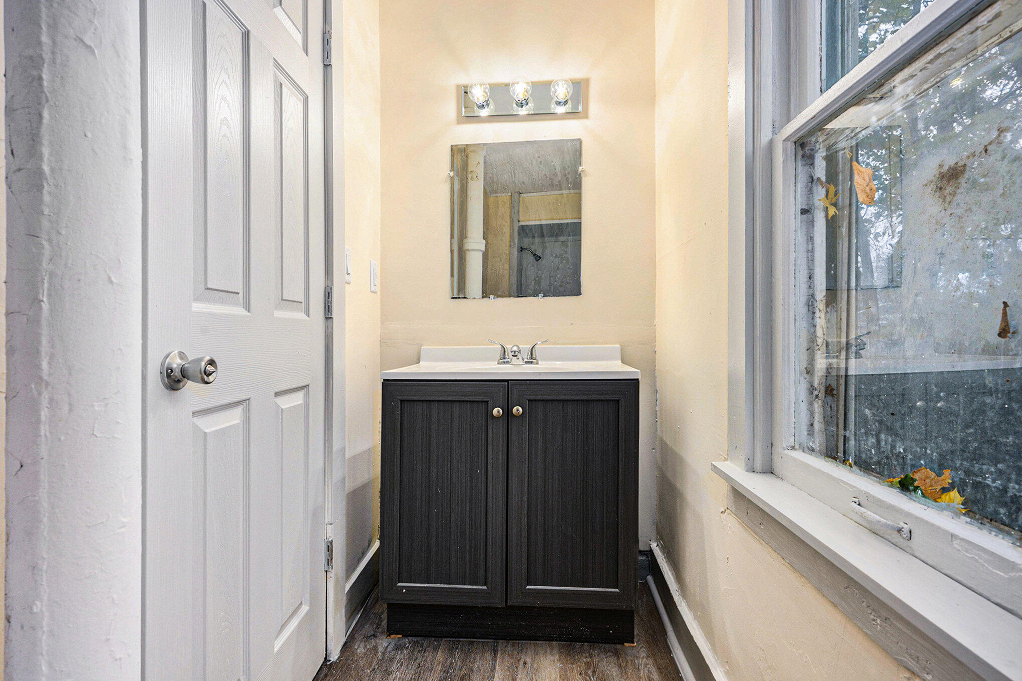 617 Elizabeth Street Kalamazoo, MI 49007 - Photo 9 of 20 009_file_686