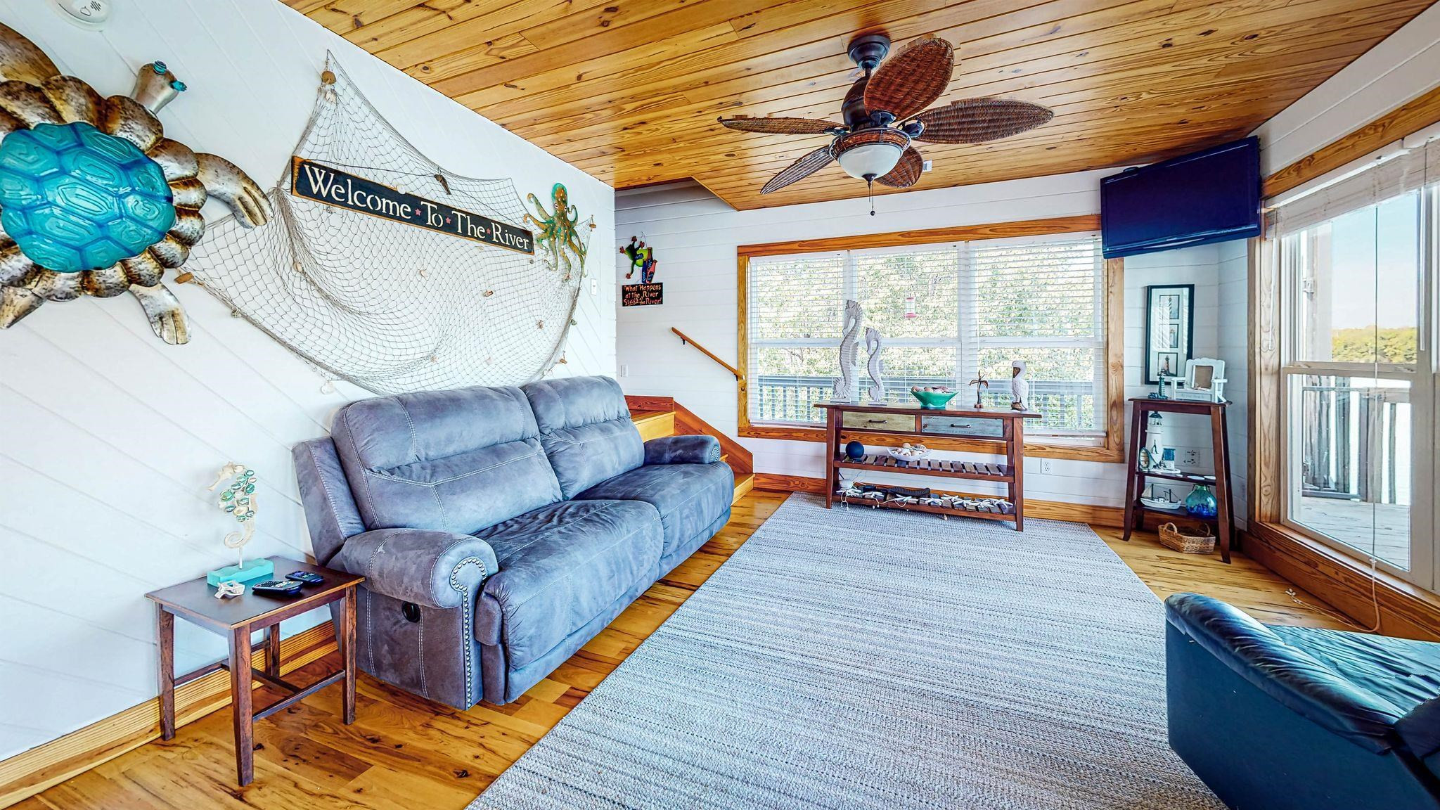466 Lagoon Lane Decaturville, TN 38329 - Photo 18 of 34 Photo 18