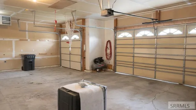 $474,000 | 299 Lacosta Drive, Idaho Falls, ID 83401