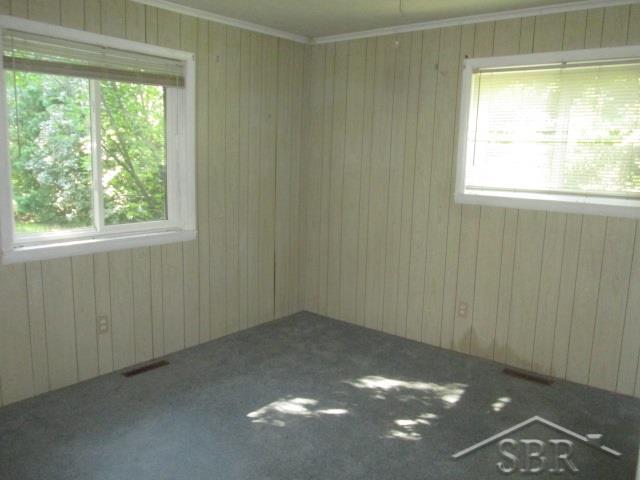 3617 Ringle Road Akron, MI 48701 - Photo 8 of 16 31359213-7.JPG