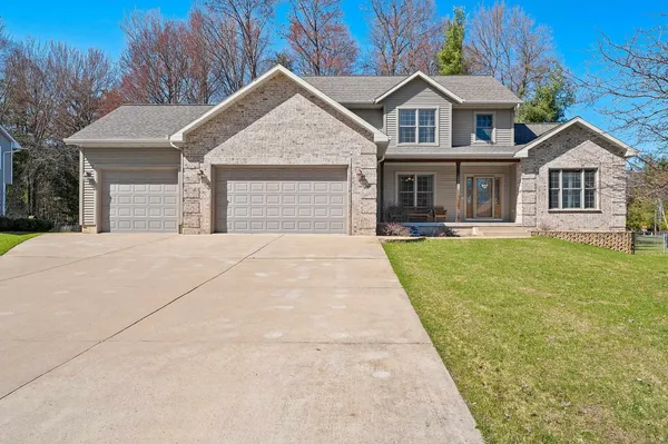 $480,000 | 410 Hemlock Street, Peshtigo, WI 54157