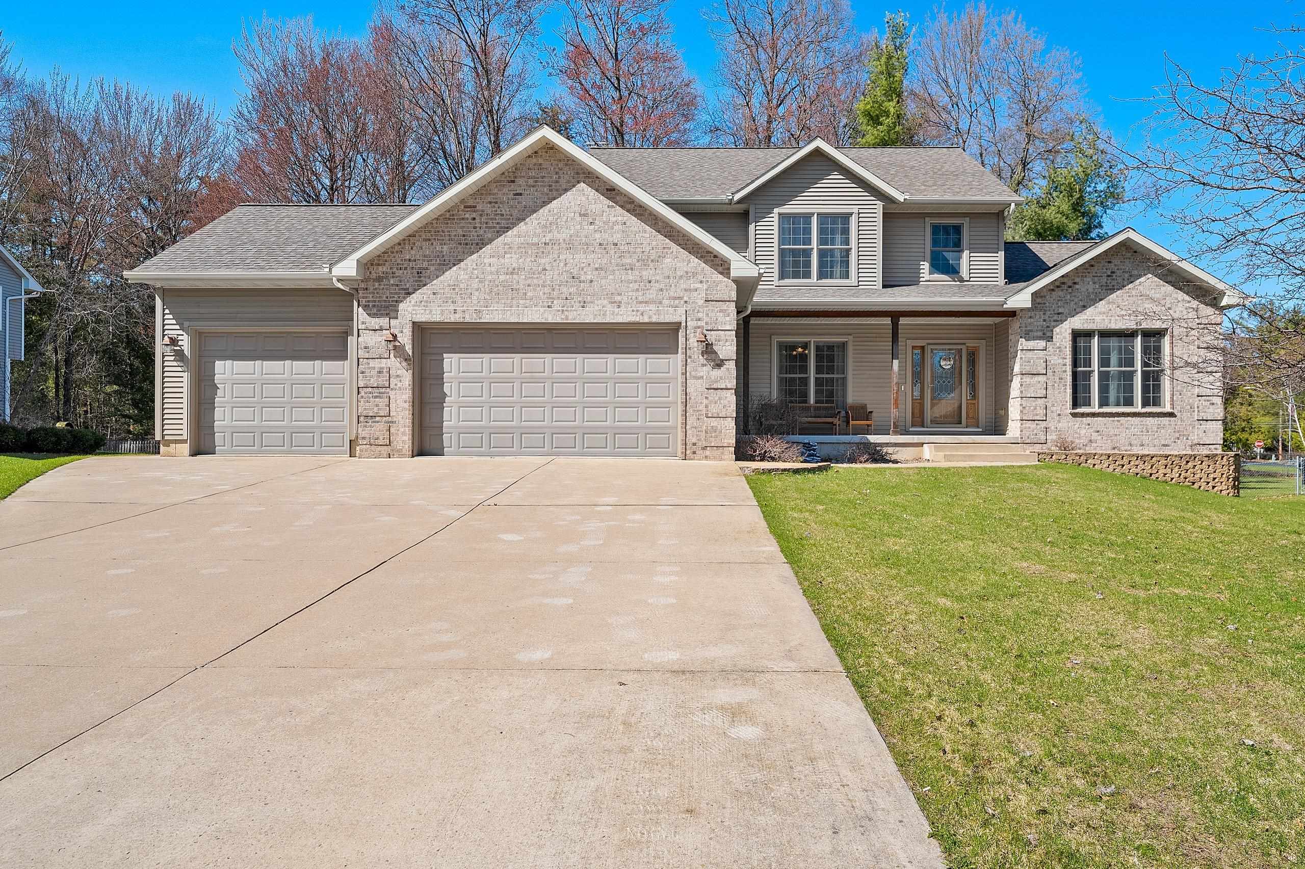 410 Hemlock Street Peshtigo, WI 54157 - Photo 1 of 80