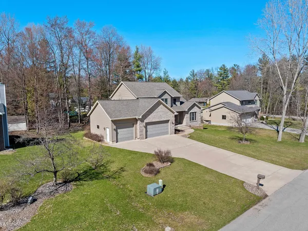 $480,000 | 410 Hemlock Street, Peshtigo, WI 54157
