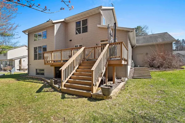 $480,000 | 410 Hemlock Street, Peshtigo, WI 54157