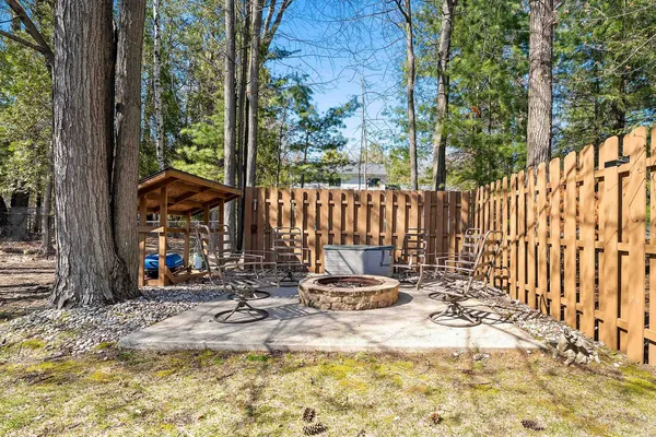 $480,000 | 410 Hemlock Street, Peshtigo, WI 54157