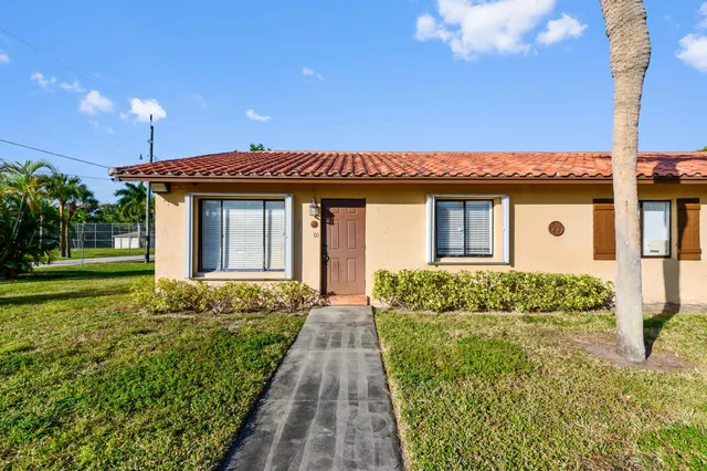 $149,900 | 1100 Summer Street, Unit 1, Palm Springs, FL 33461